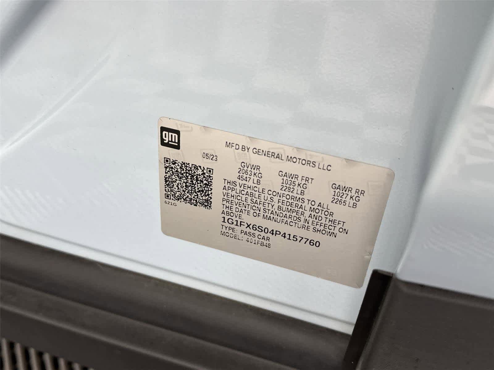 Used 2023 Chevrolet Bolt LT w/ Infotainment Package FWD image 30
