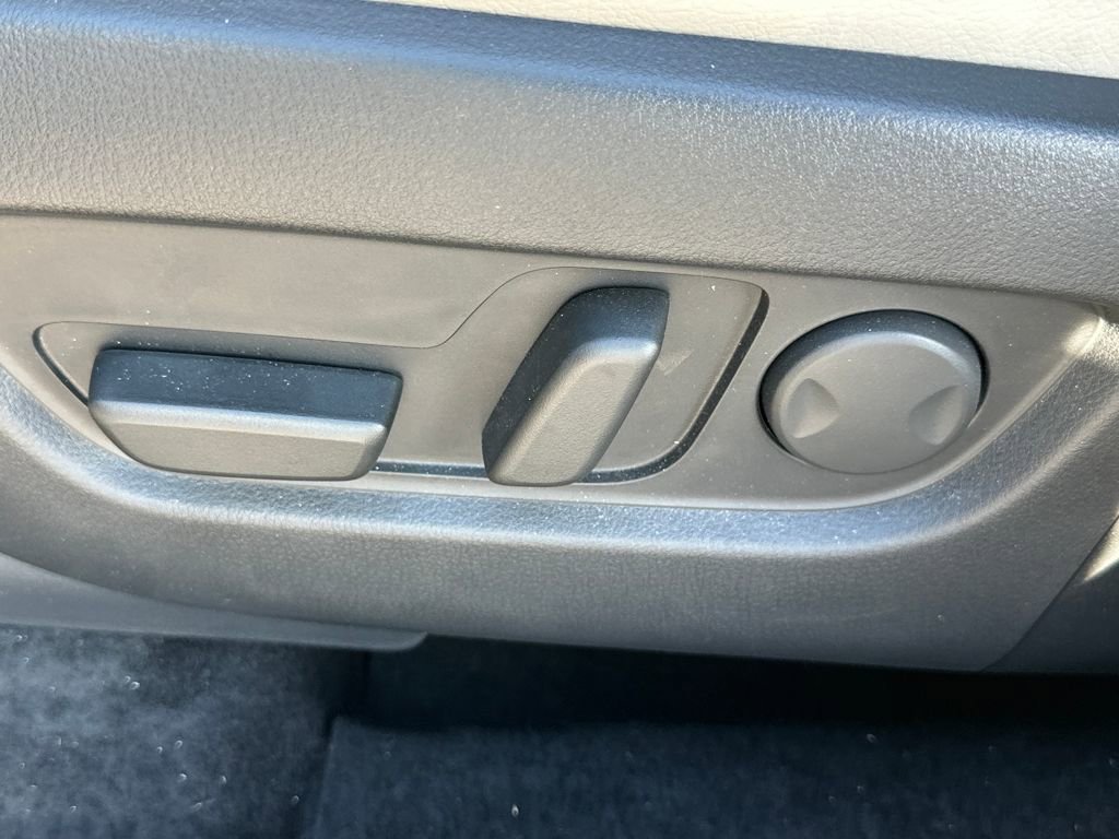 Used 2025 MAZDA CX-90 3.3 Turbo w/ Preferred Package image 19