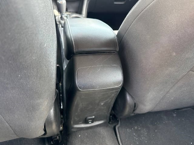 Used 2017 Chevrolet Cruze LT FWD image 17