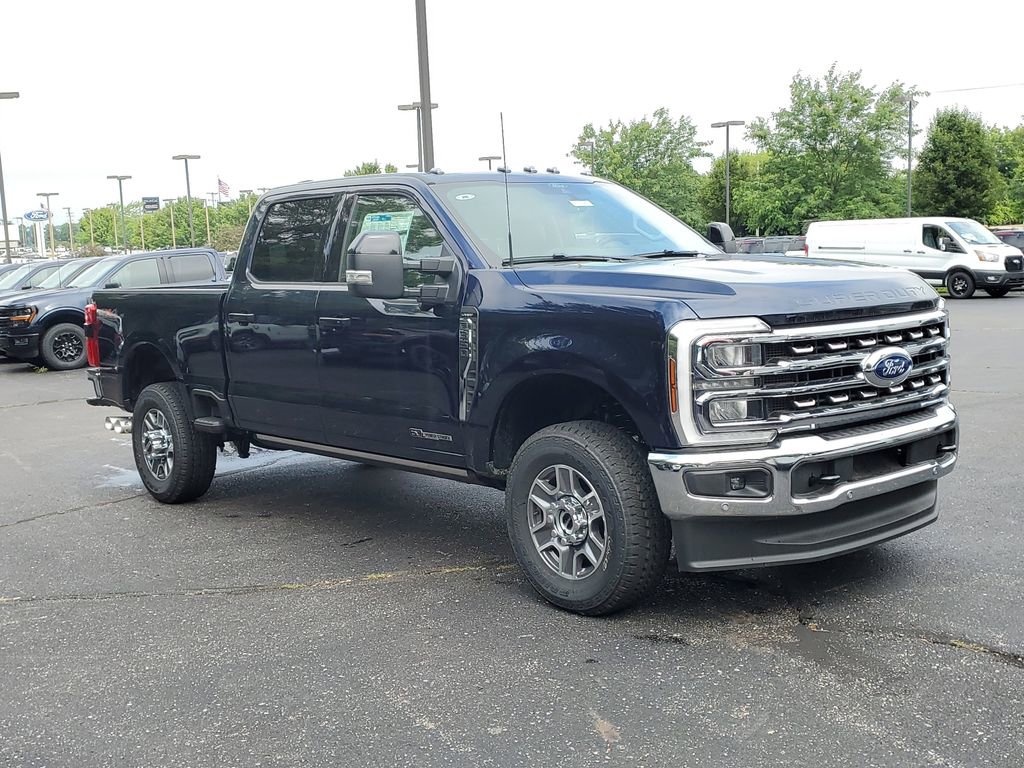 New 2025 Ford F350 Lariat w/ Lariat Ultimate Package video 3