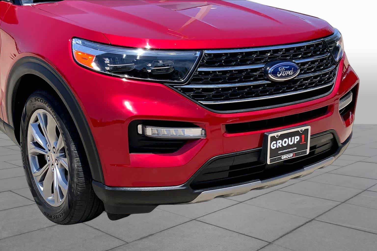 Used 2020 Ford Explorer XLT w/ Equipment Group 202A RWD image 29