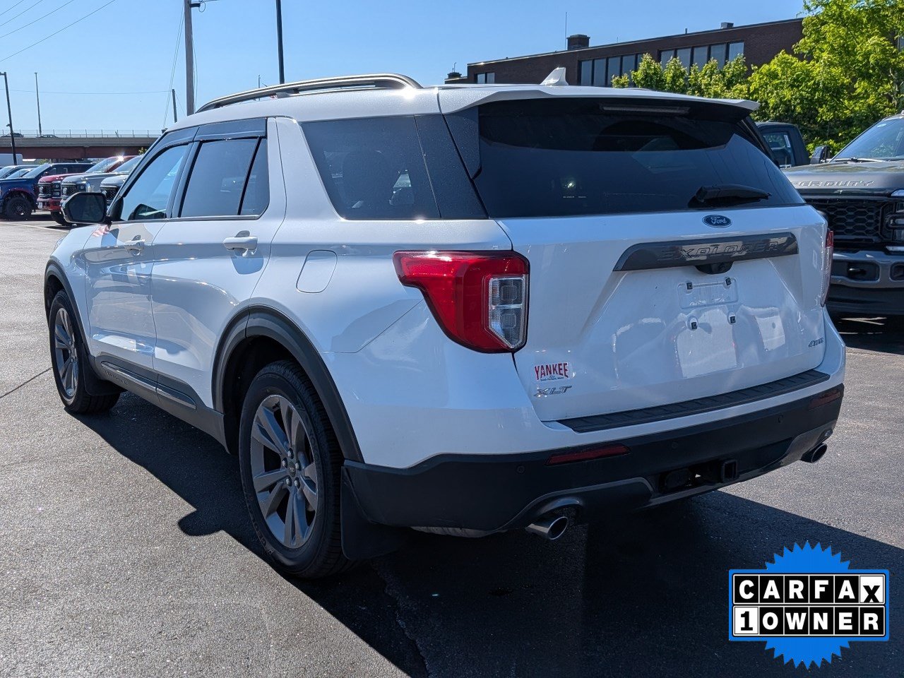 Certified 2023 Ford Explorer XLT w/ Equipment Group 202A AWD/4WD image 6