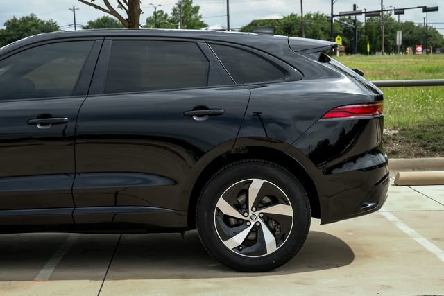 Used 2026 Jaguar F-PACE R-Dynamic S AWD/4WD image 15