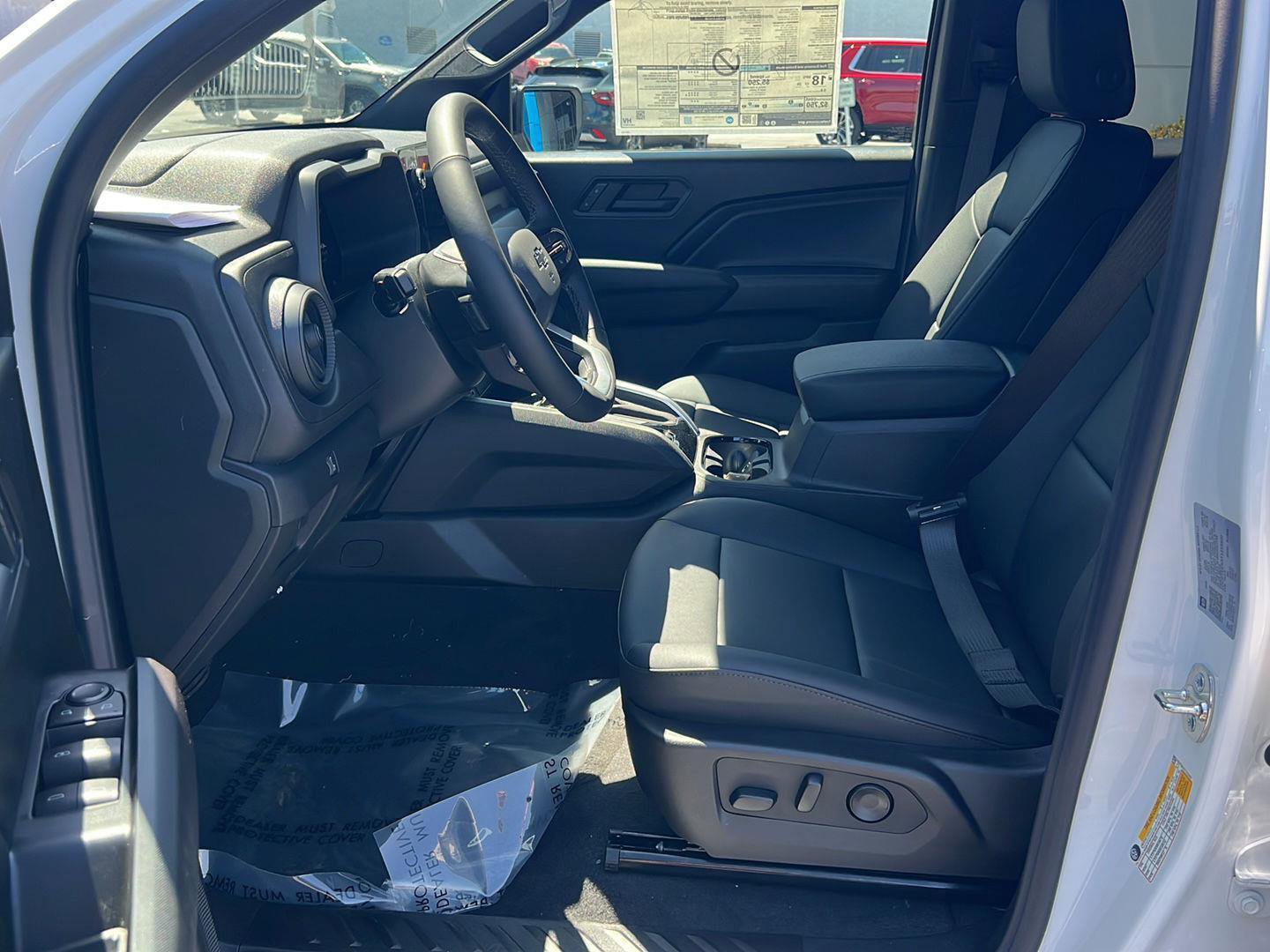 New 2026 Chevrolet Colorado Trail Boss AWD/4WD image 10