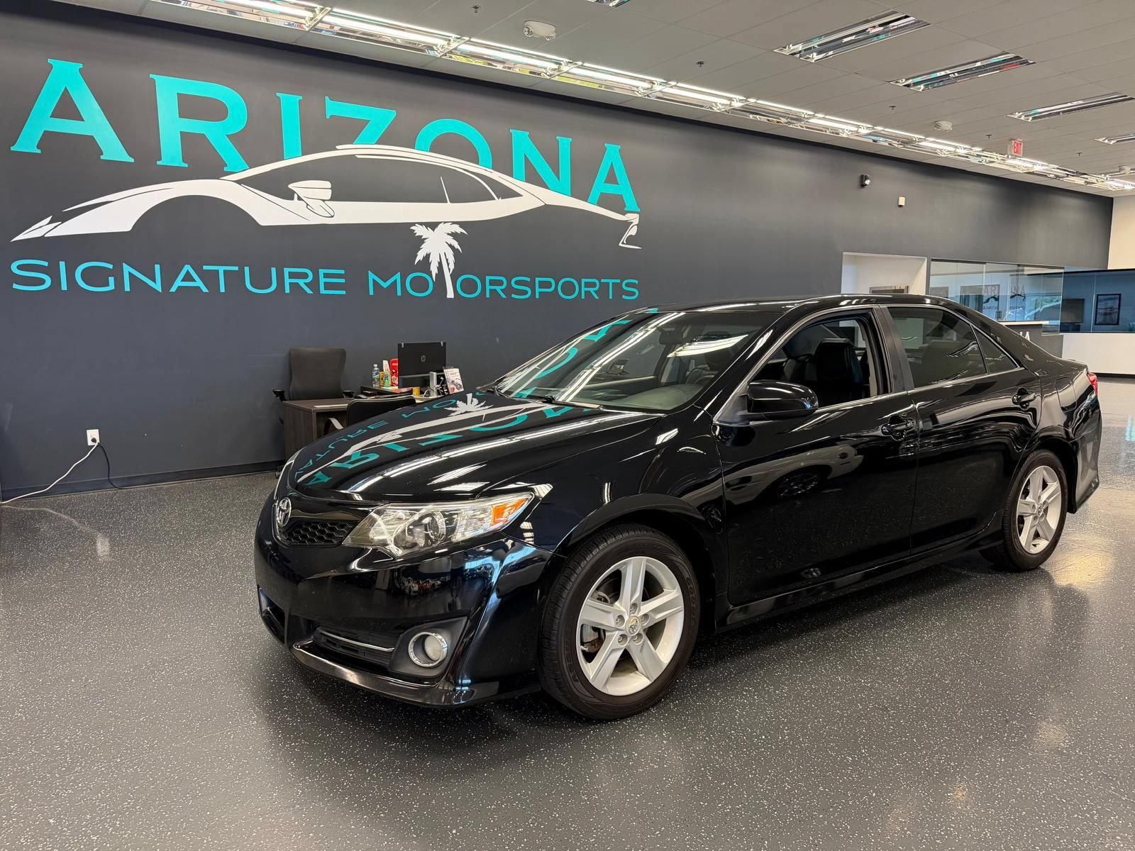 Used 2012 Toyota Camry SE