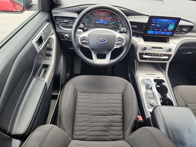 Used 2021 Ford Explorer XLT AWD/4WD image 8