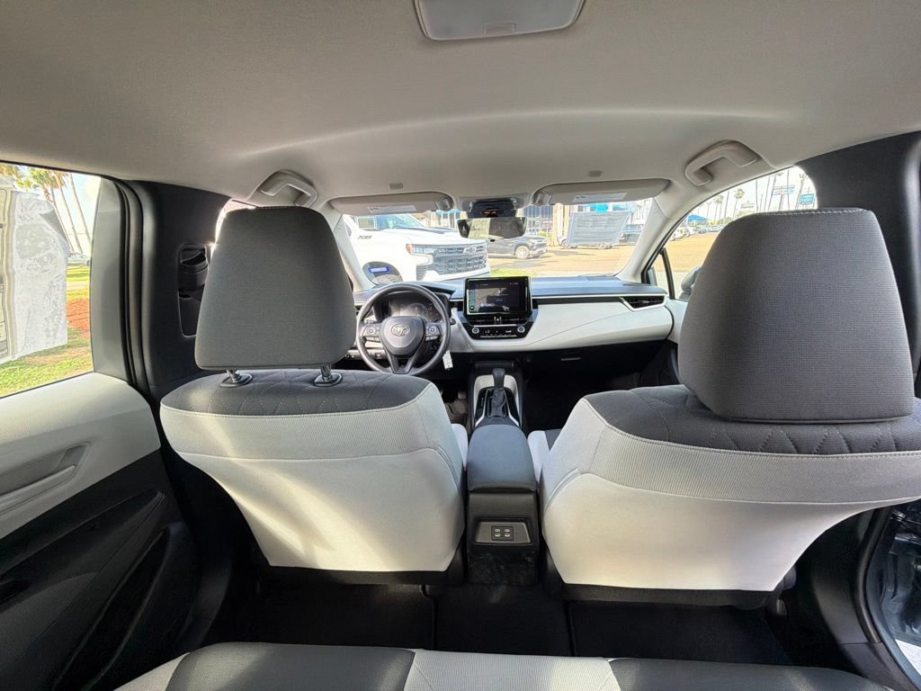 Used 2026 Toyota Corolla LE FWD image 11