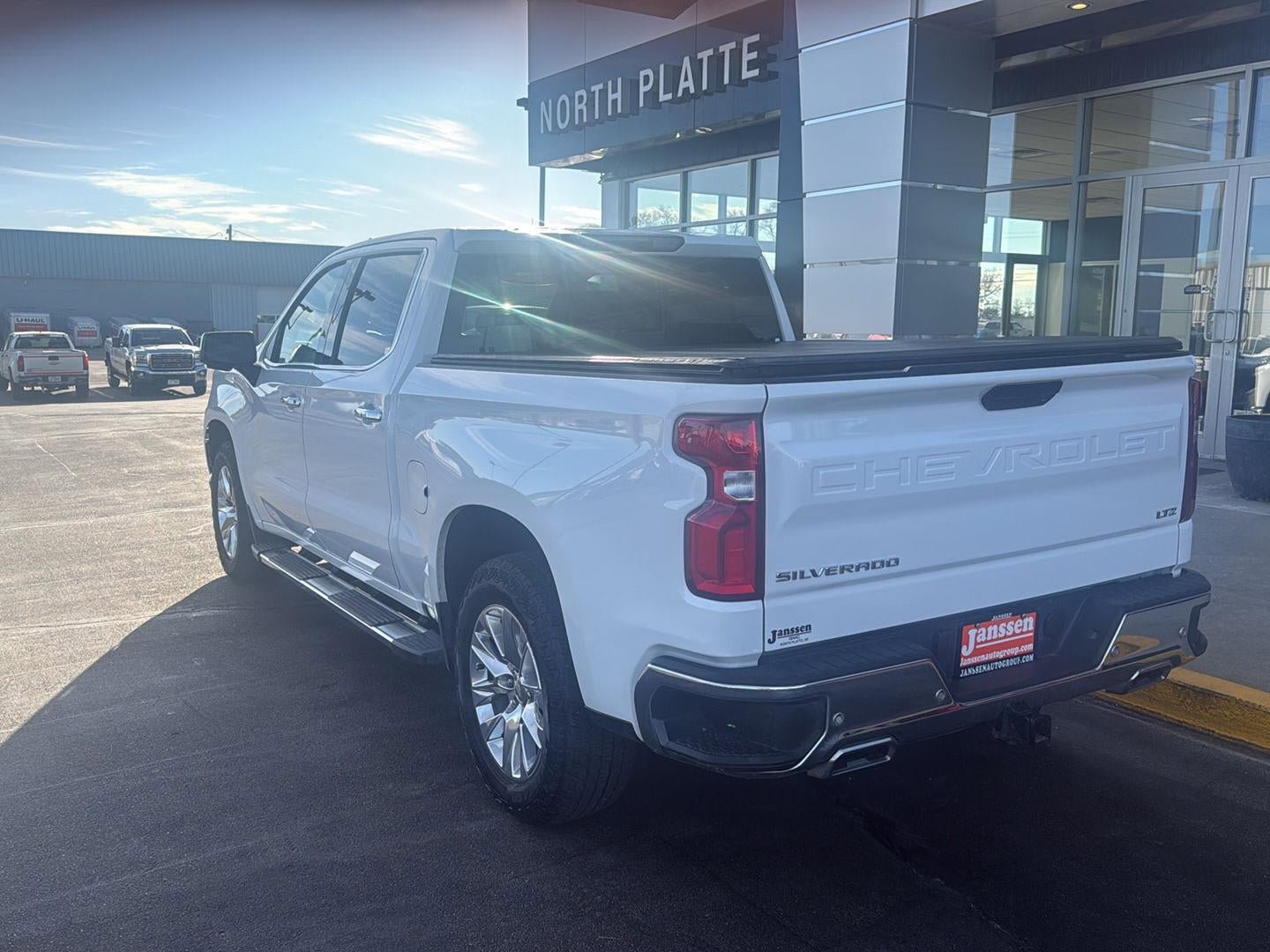 Used 2020 Chevrolet Silverado 1500 LTZ w/ LTZ Premium Package AWD/4WD image 2