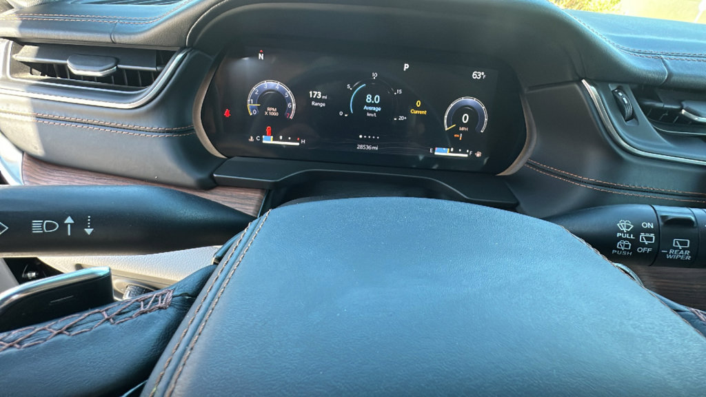 Used 2021 Jeep Grand Cherokee L Summit w/ Advanced Protech Group IV image 21