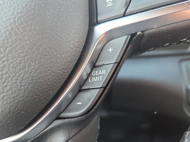 New 2026 RAM 1500 4x4 Crew Cab image 22