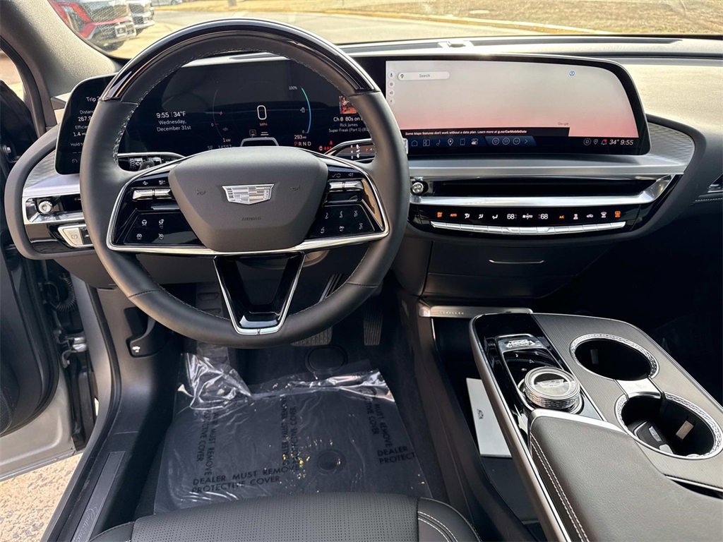 Used 2024 Cadillac Lyriq Luxury w/ LPO, Floor Liner Package image 20