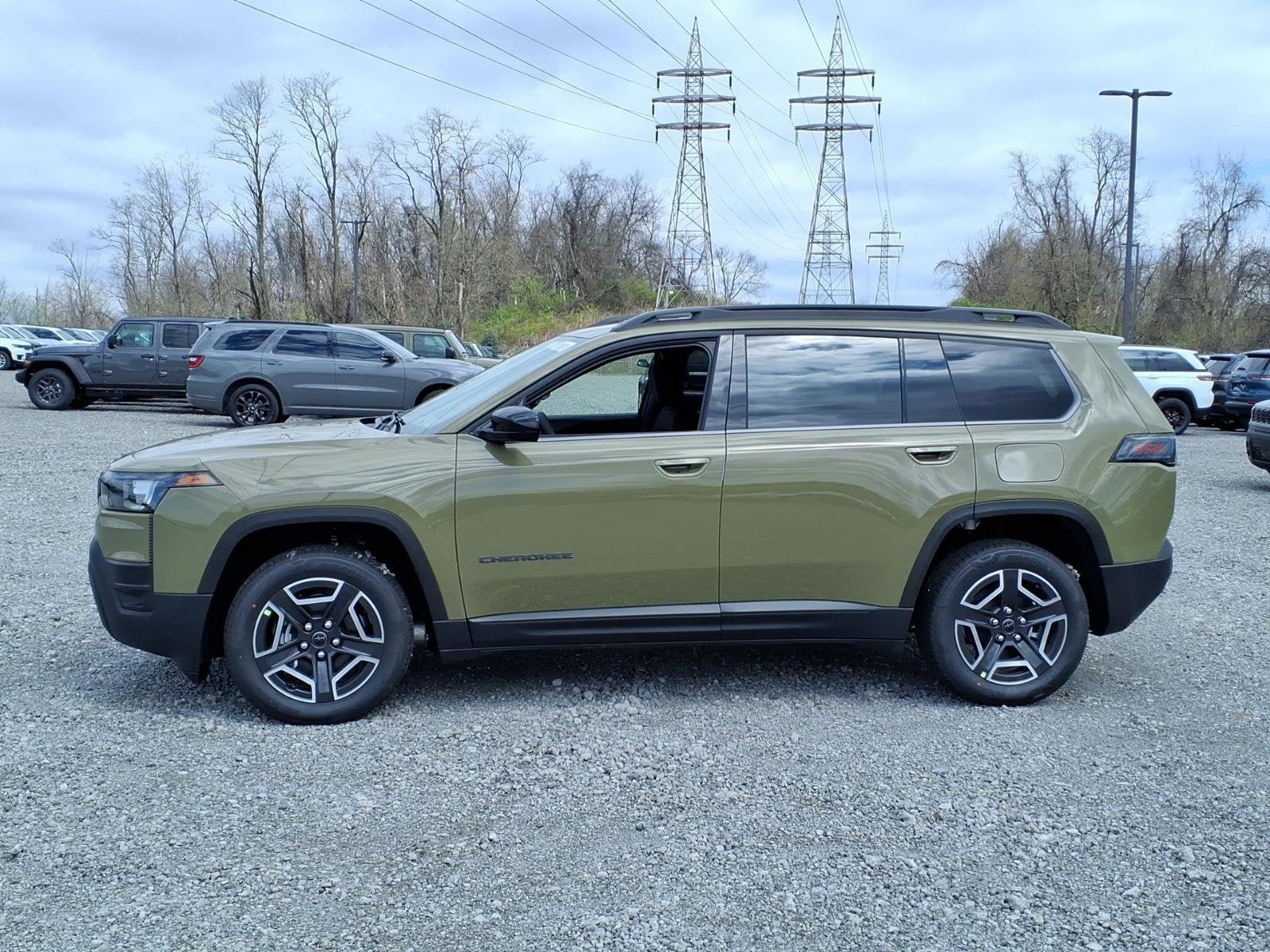 New 2026 Jeep Cherokee Laredo video 2