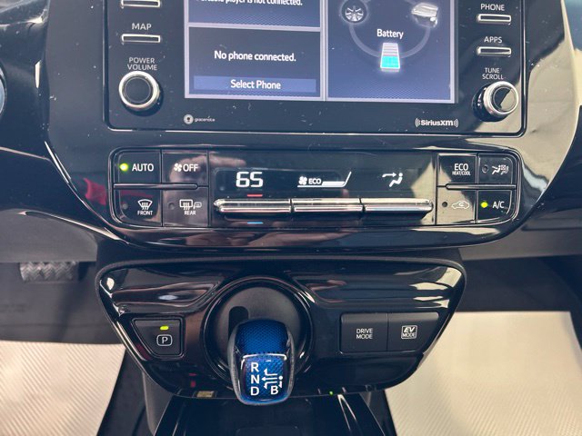 Used 2022 Toyota Prius XLE AWD/4WD image 17