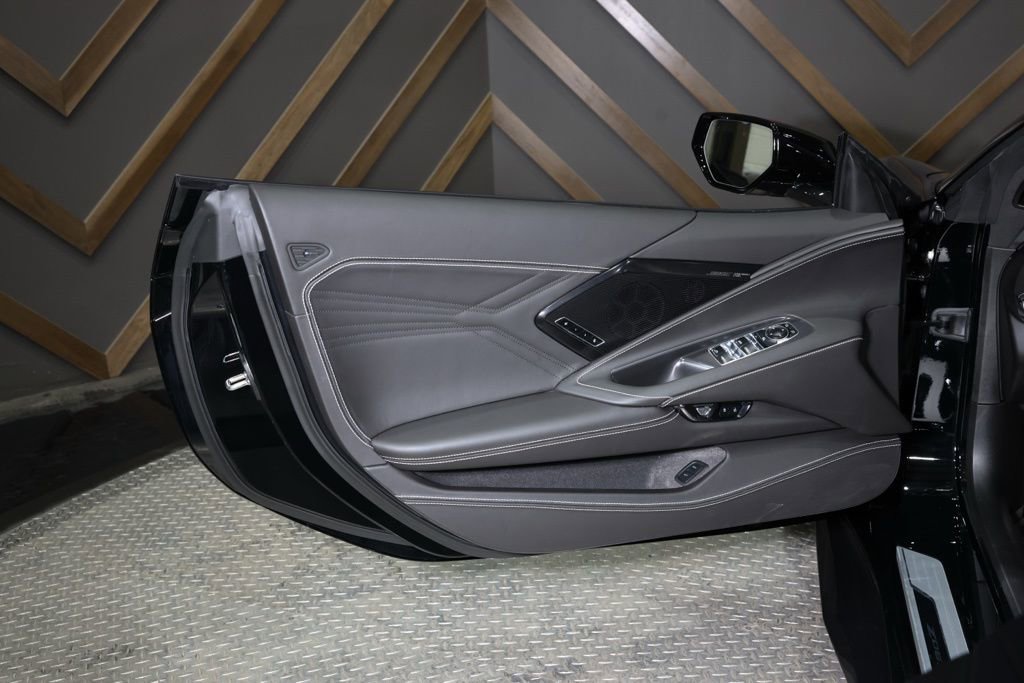 Used 2024 Chevrolet Corvette Z06 w/ Stealth Interior Trim Package image 34