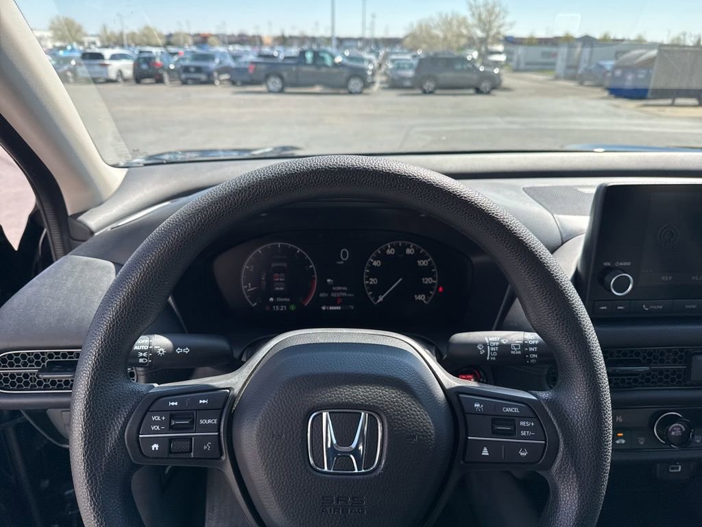 Used 2025 Honda HR-V LX image 11
