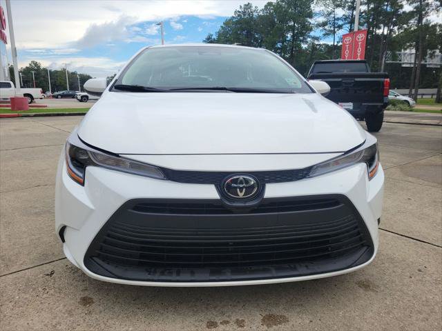 Certified 2026 Toyota Corolla LE w/ LE Premium Package FWD image 4
