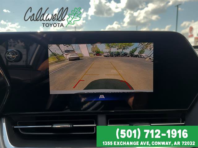 Used 2024 Chevrolet Trax LT w/ Driver Confidence Package FWD image 29