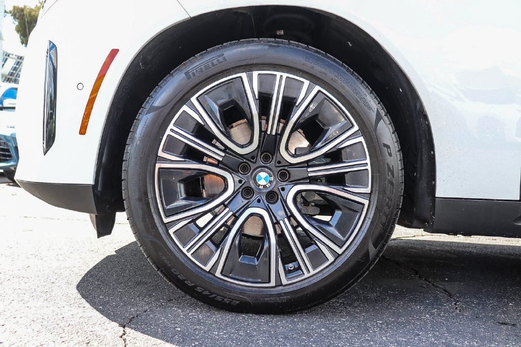 Used 2026 BMW X3 xDrive30i w/ Convenience Package AWD/4WD image 9