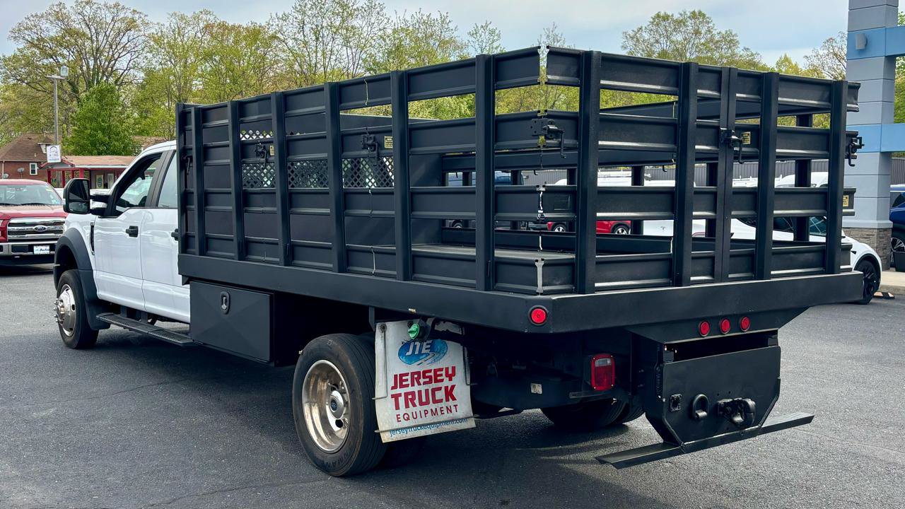 Used 2022 Ford F550 4x4 Crew Cab Super Duty w/ Power Equipment Group image 8