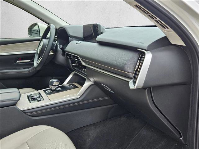Used 2024 MAZDA CX-90 3.3 Turbo w/ Preferred Package AWD/4WD image 21