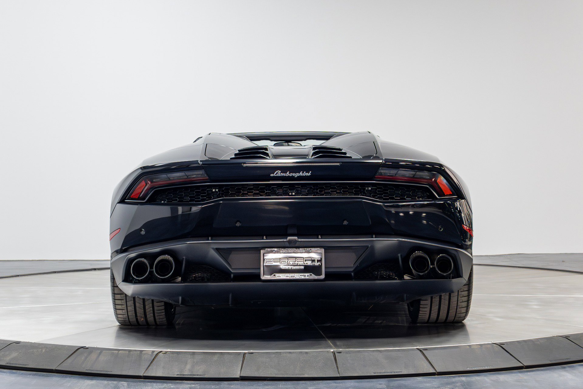 Used 2017 Lamborghini Huracan LP 610-4 image 46