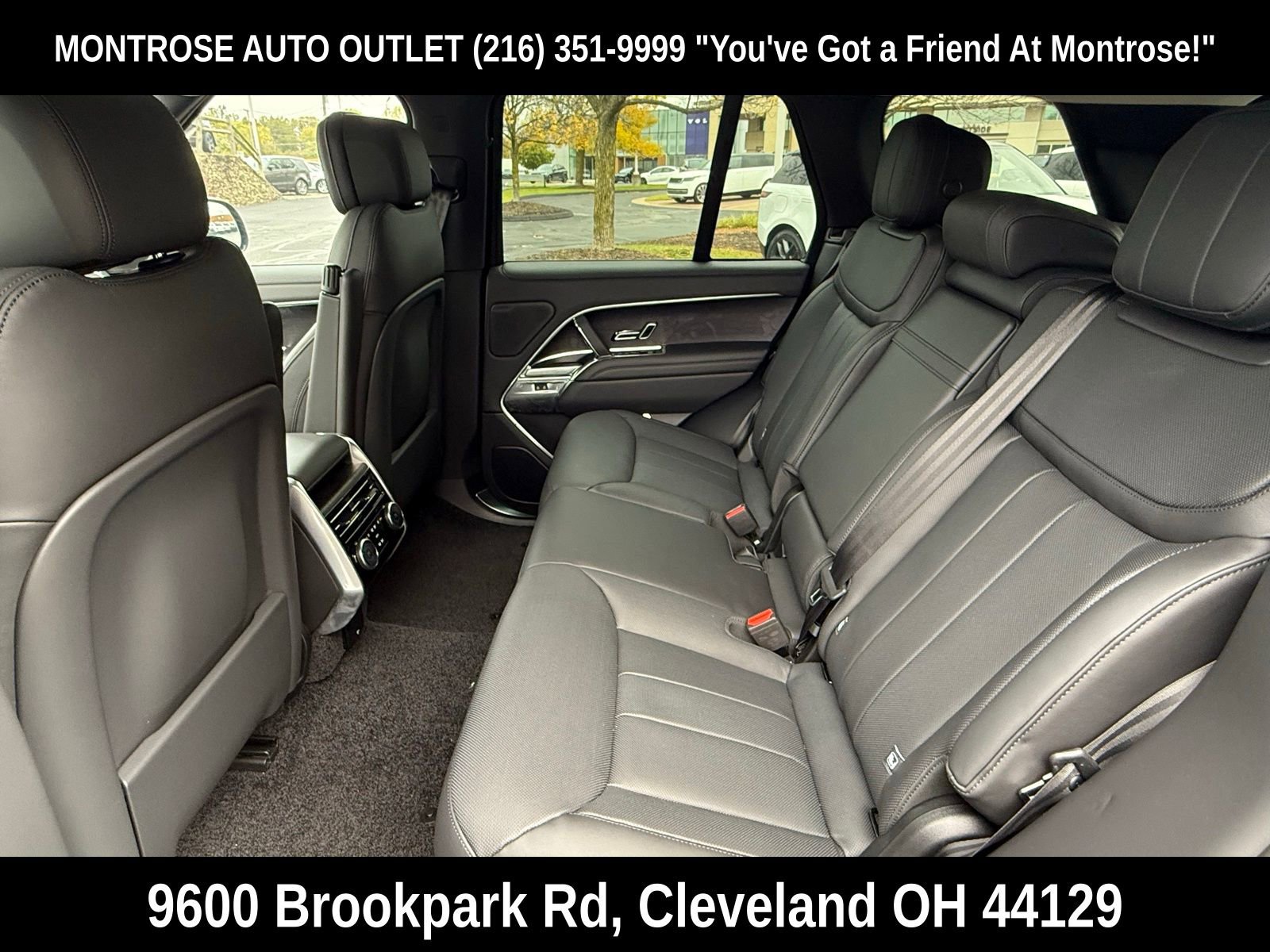 New 2025 Land Rover Range Rover SE image 14