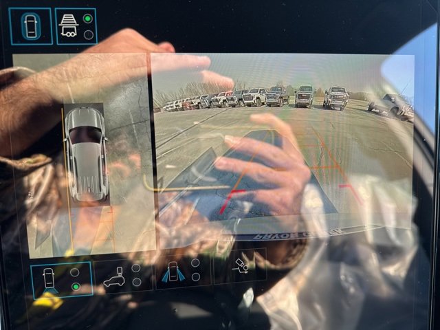 New 2026 GMC Acadia AT4 w/ Super Cruise Package image 8