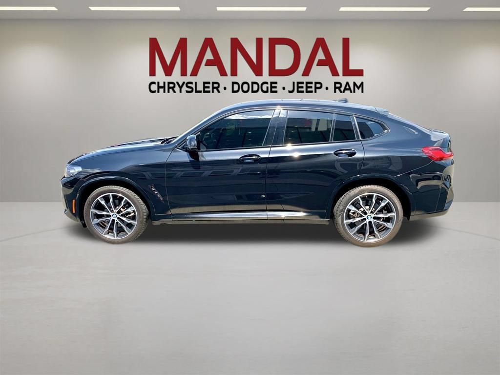 Used 2023 BMW X4 xDrive30i w/ M Sport Package AWD/4WD image 9