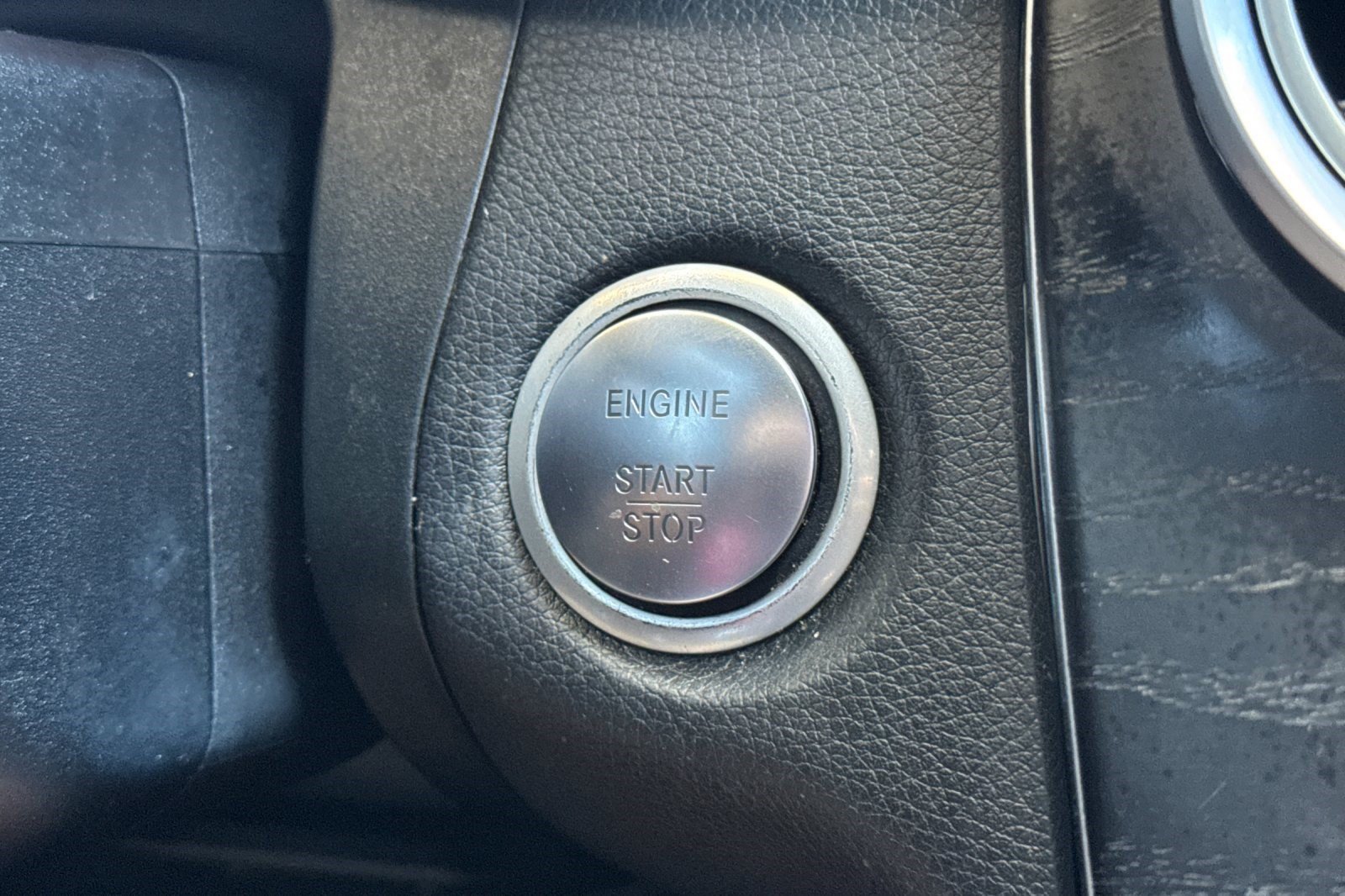 Certified 2019 Mercedes-Benz GLC 300 image 16