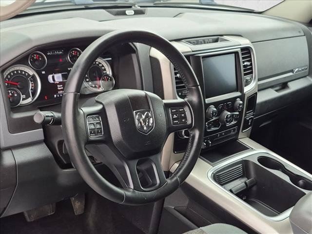 Used 2017 RAM 1500 Big Horn RWD image 10