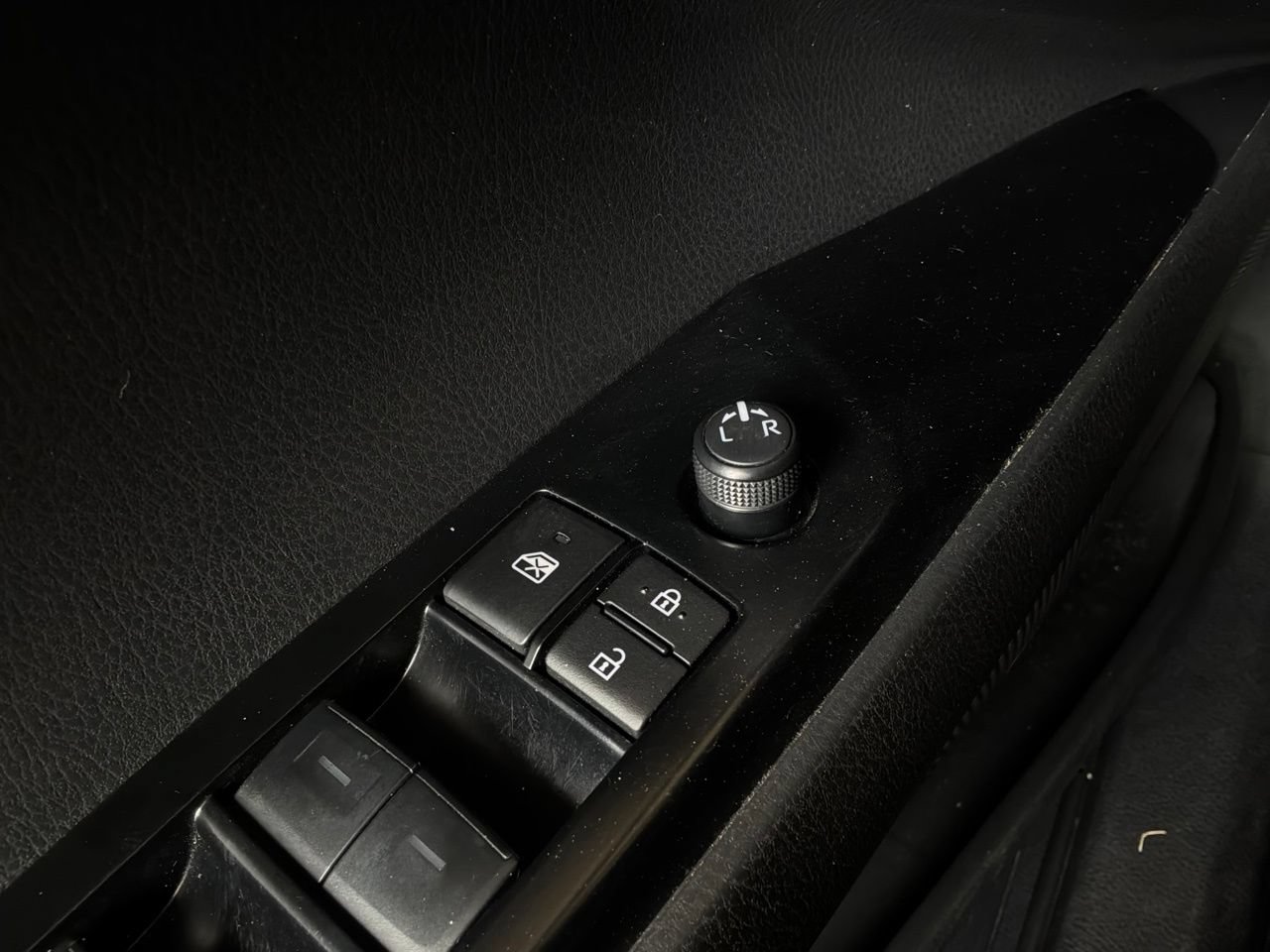 Used 2025 Toyota Camry LE FWD image 23