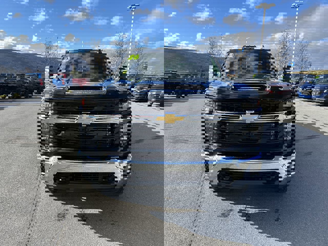 New 2026 Chevrolet Silverado 3500 LT video 2