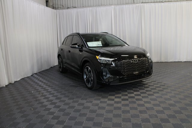 New 2025 Audi Q4 e-tron Premium Plus image 32