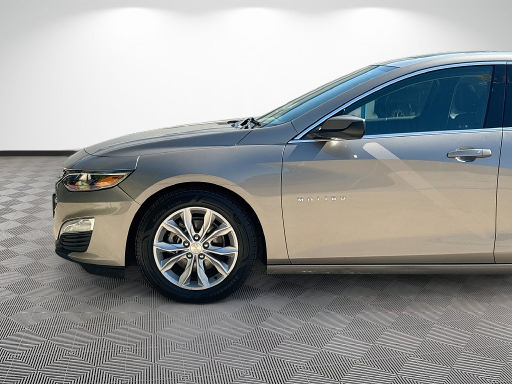 Used 2024 Chevrolet Malibu LT FWD image 5
