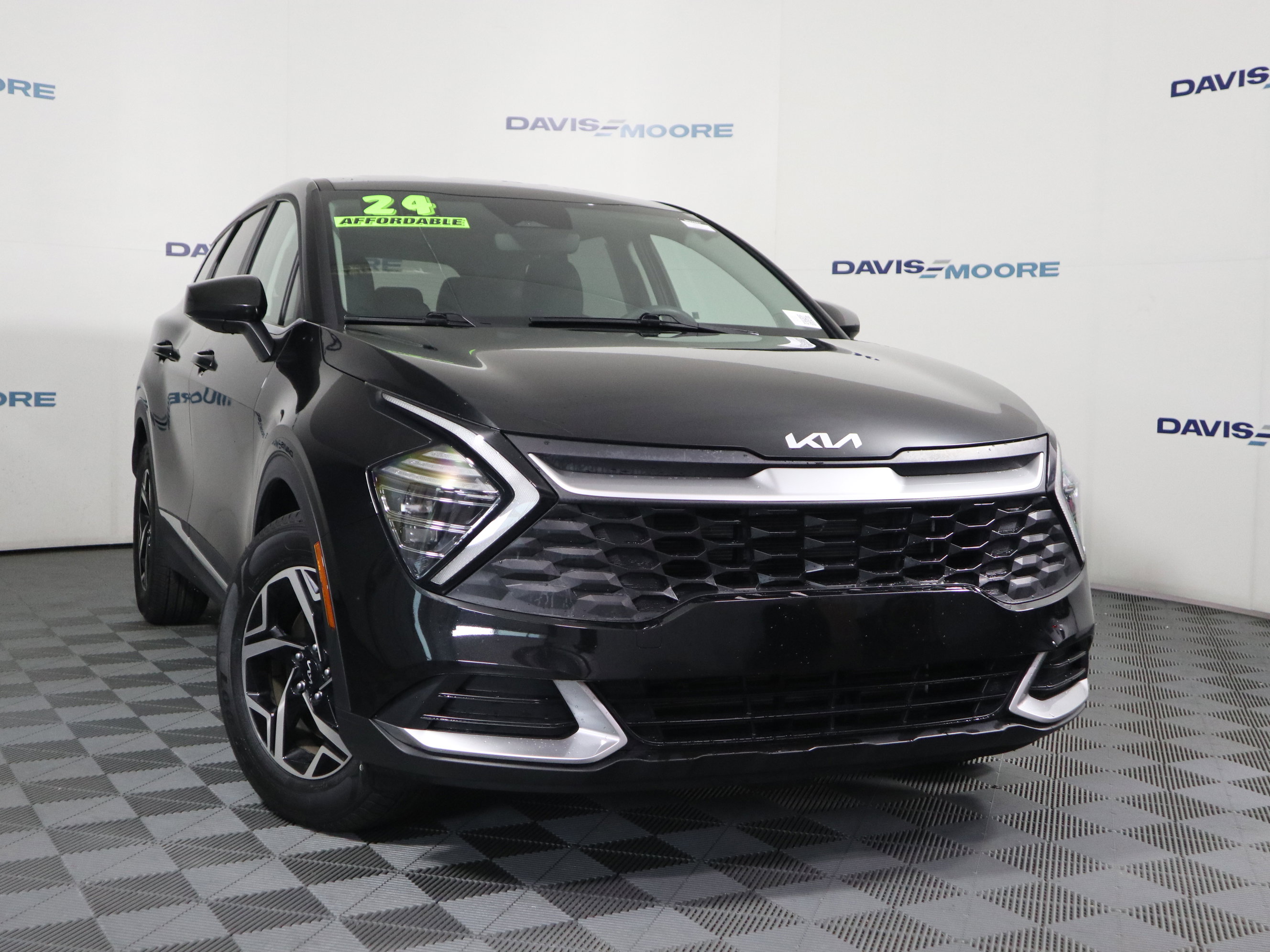 Used 2024 Kia Sportage LX video 2