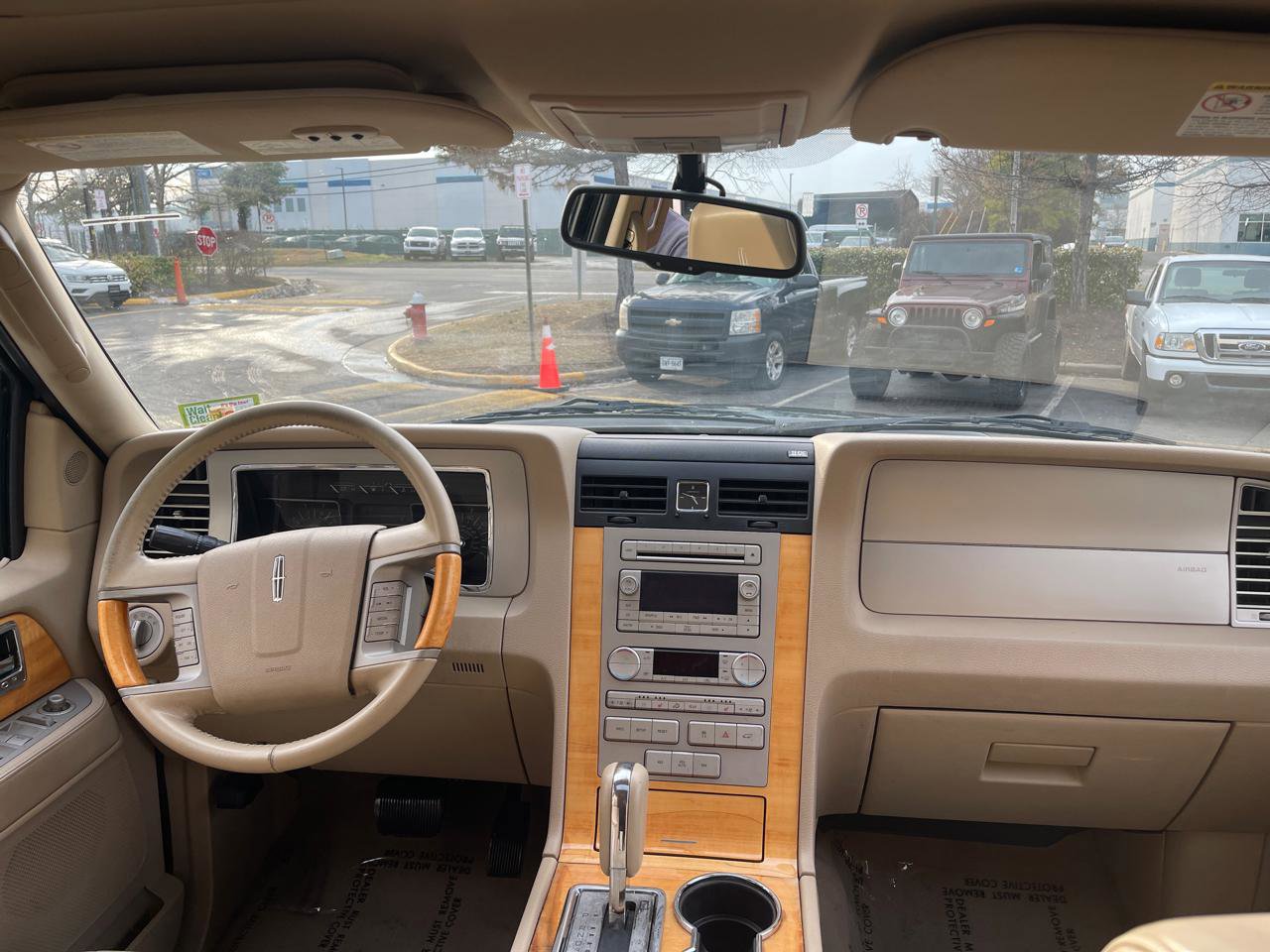 Used 2008 Lincoln Navigator 4WD image 19