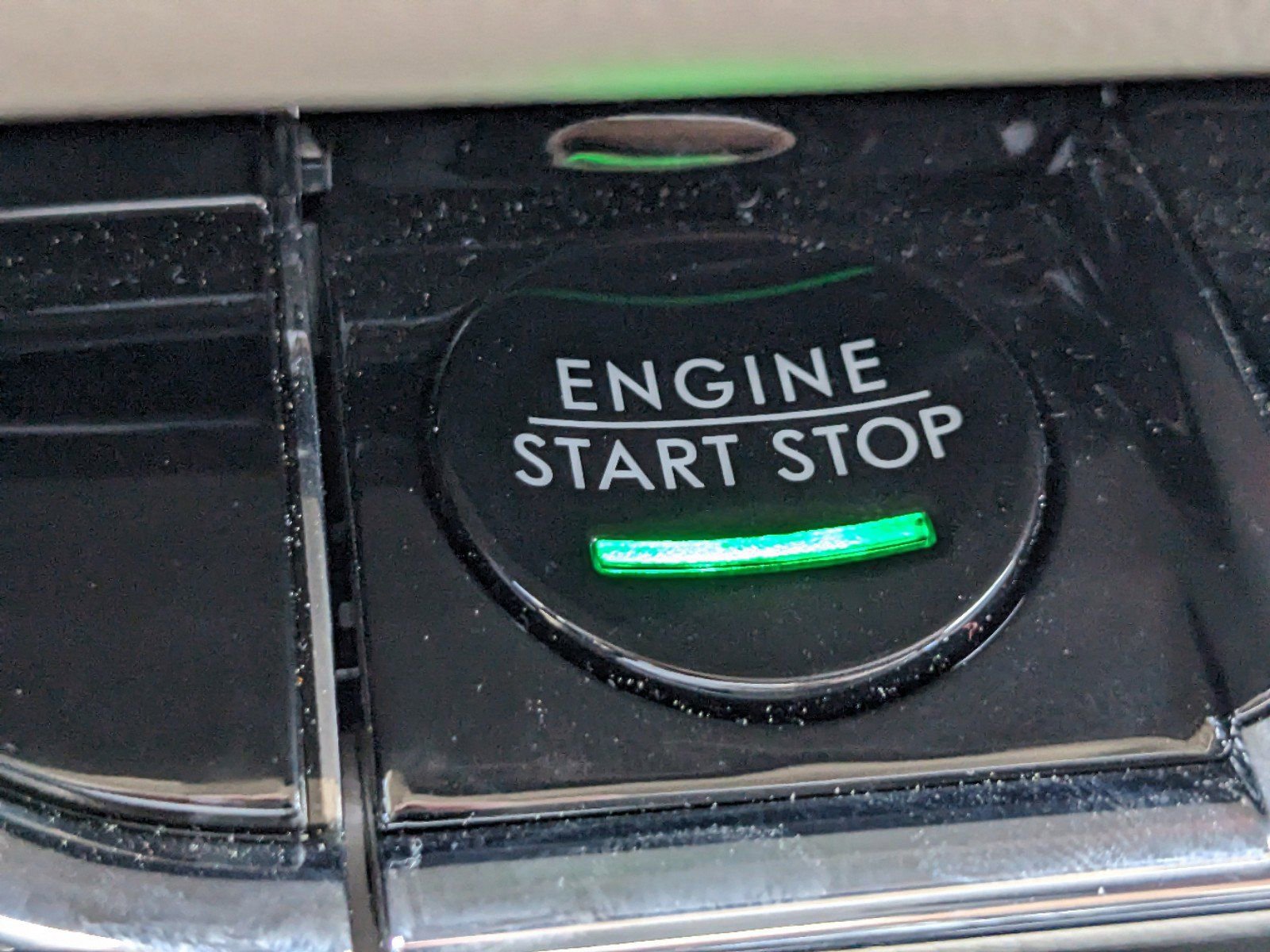 Certified 2023 Lincoln Nautilus Reserve w/ Equipment Group 202A image 31