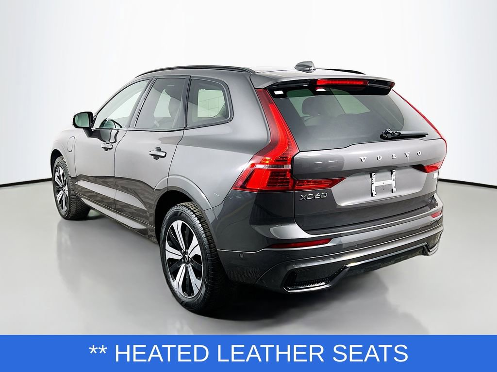Used 2023 Volvo XC60 T8 Plus image 8