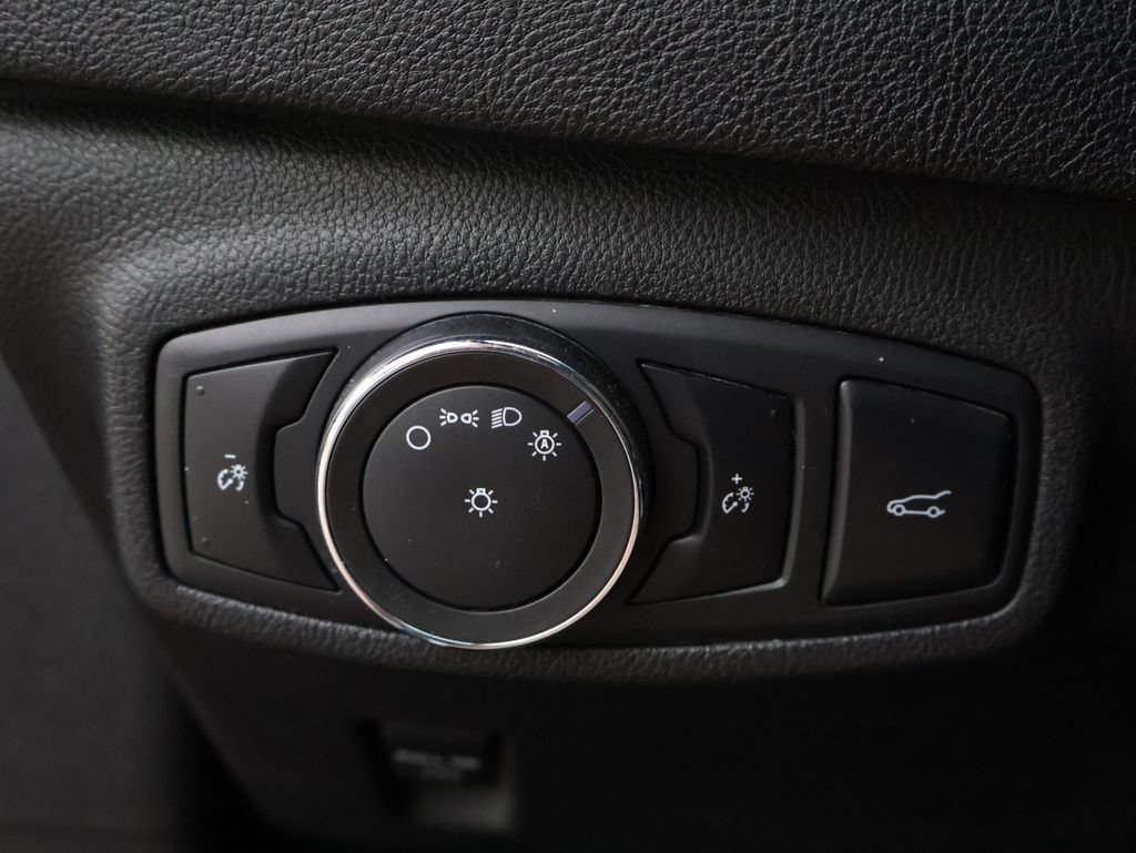 Used 2017 Lincoln MKC Reserve FWD image 37