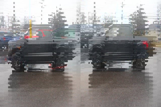 New 2025 Ford F150 STX w/ Equipment Group 201A FX4 image 2