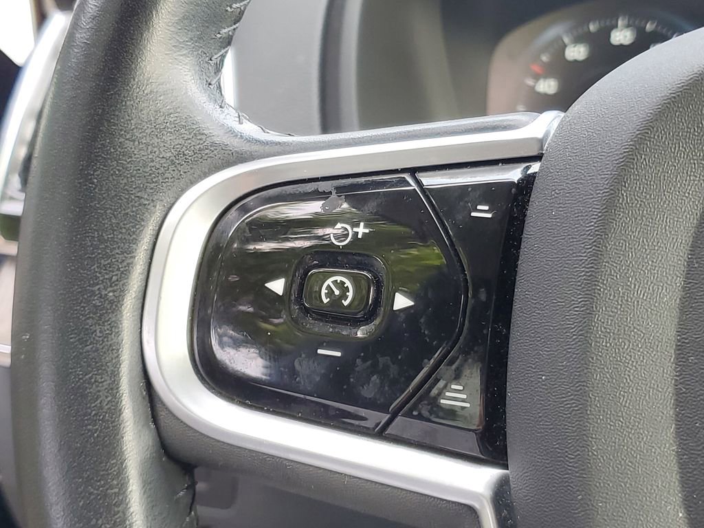 Certified 2022 Volvo XC90 T8 Inscription w/ Advanced Package image 19