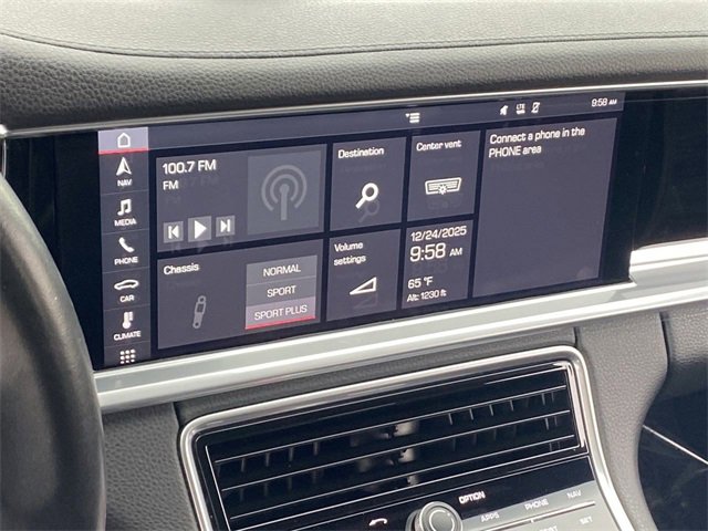 Used 2019 Porsche Panamera 4 image 27