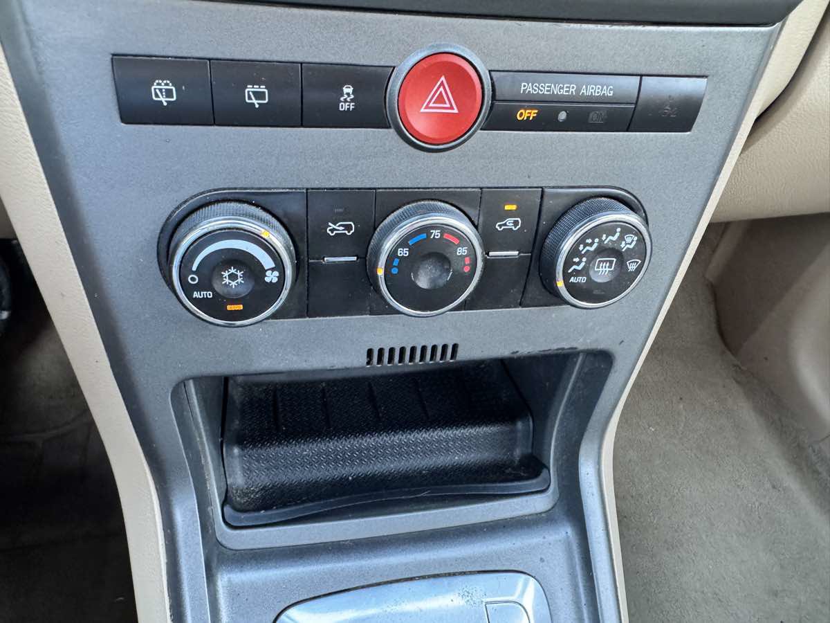 Used 2008 Saturn Vue XR w/ Convenience Package FWD image 44