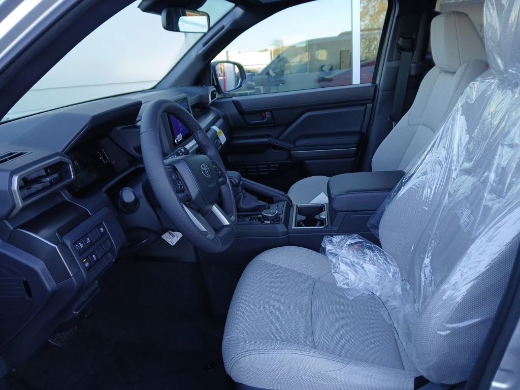 New 2025 Toyota 4Runner SR5 image 6