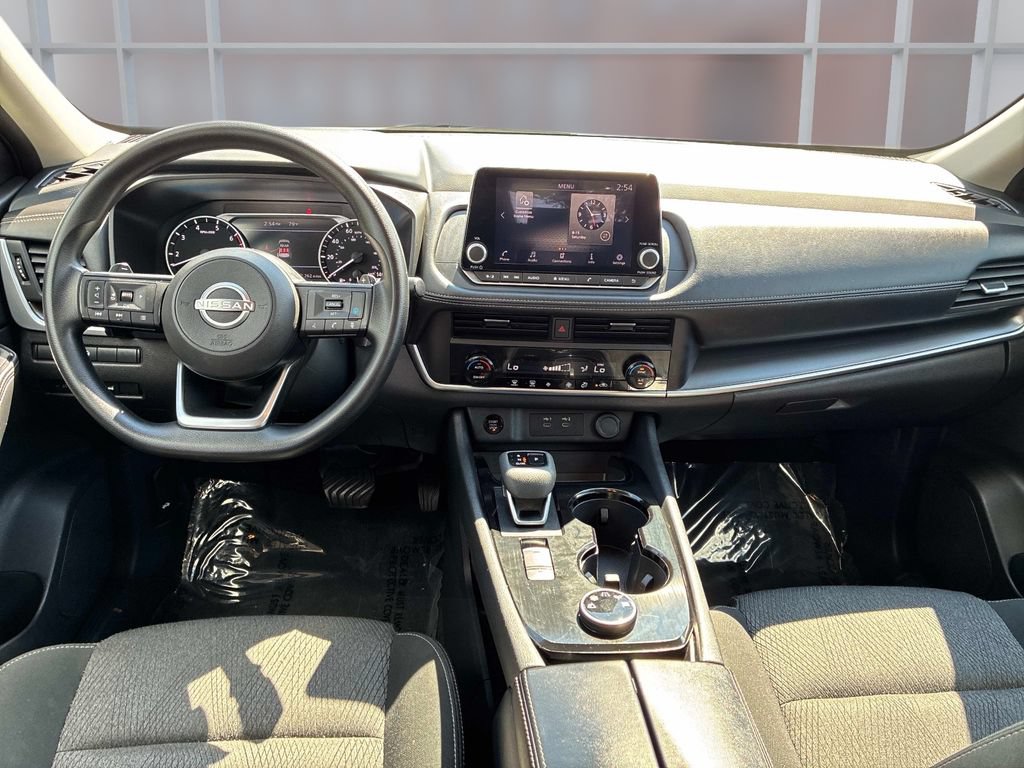 Used 2024 Nissan Rogue SV AWD/4WD image 25