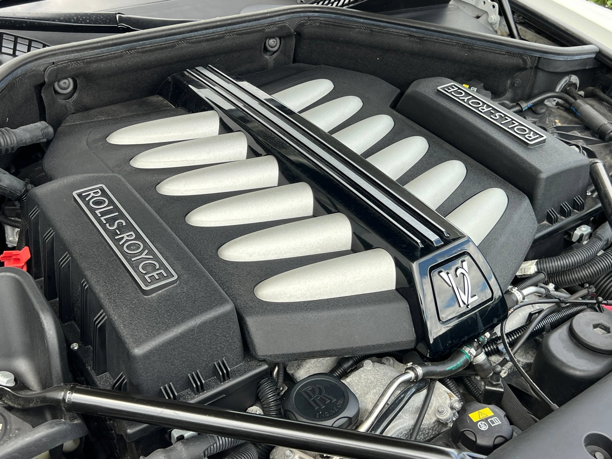 Used 2015 Rolls-Royce Wraith RWD image 31