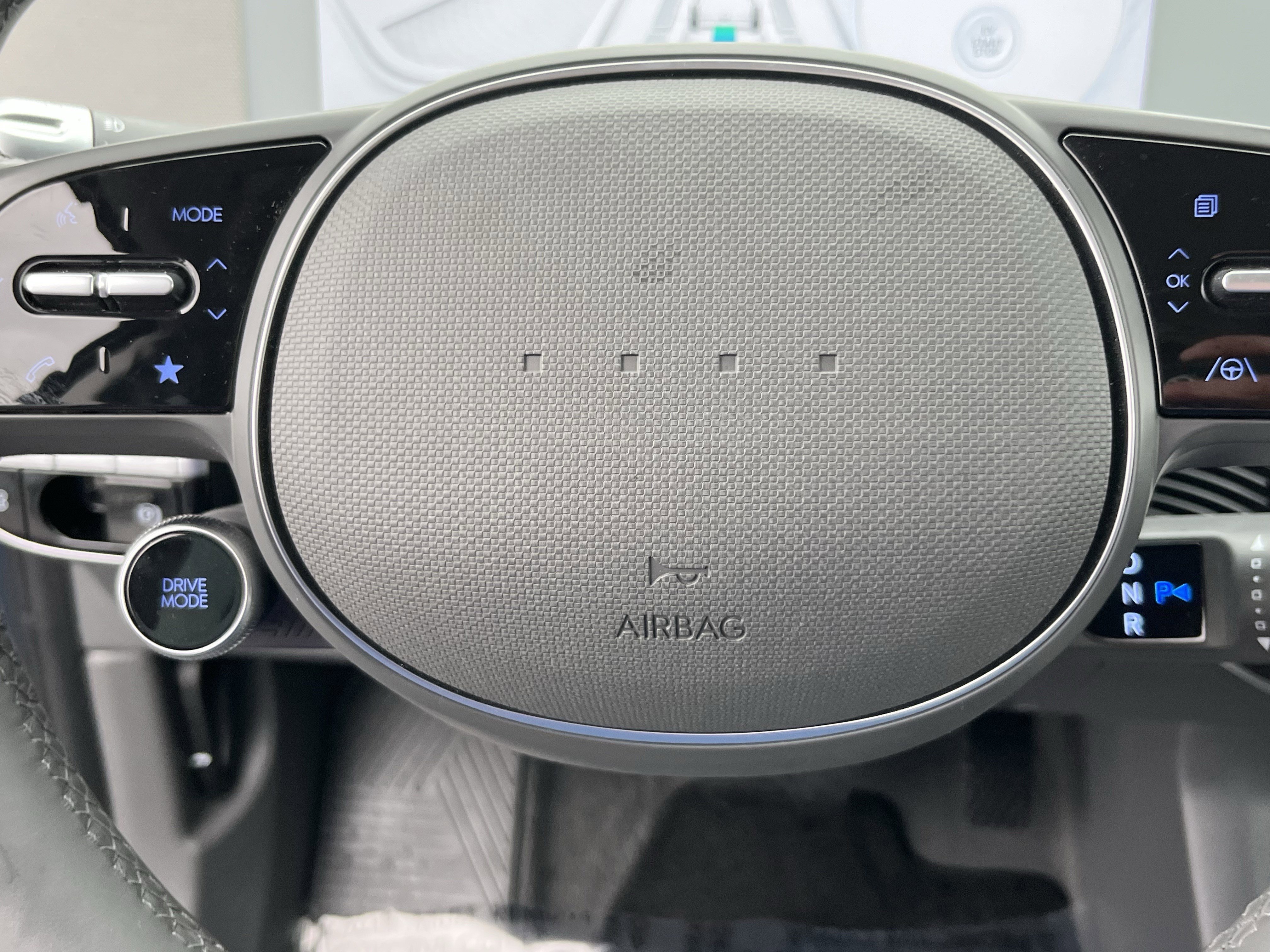 Used 2024 Hyundai Ioniq 5 SEL image 16