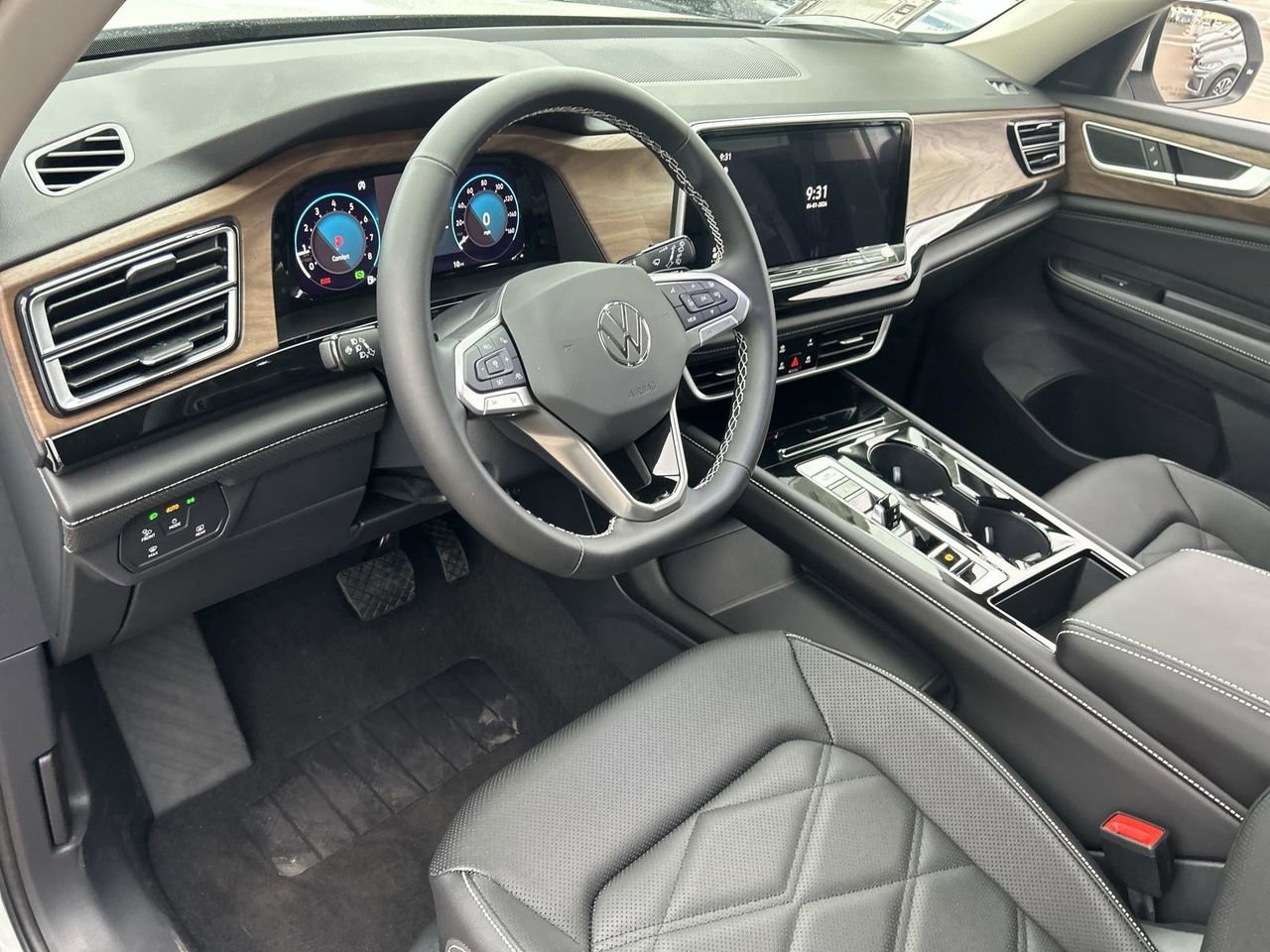 New 2026 Volkswagen Atlas SE image 14