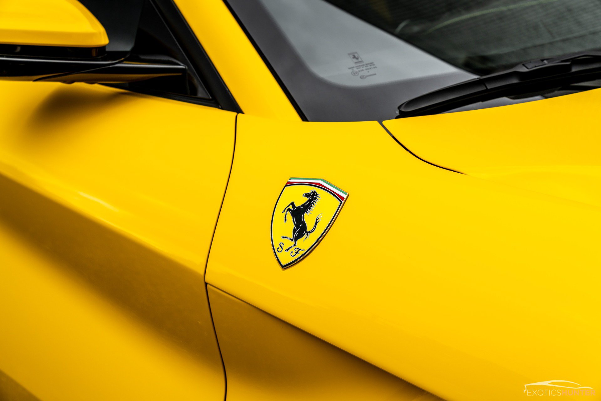 Used 2014 Ferrari F12 Berlinetta RWD image 30