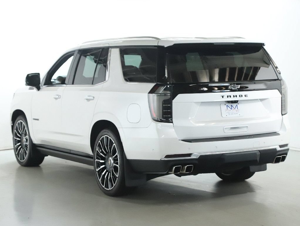Used 2025 Chevrolet Tahoe High Country AWD/4WD image 44